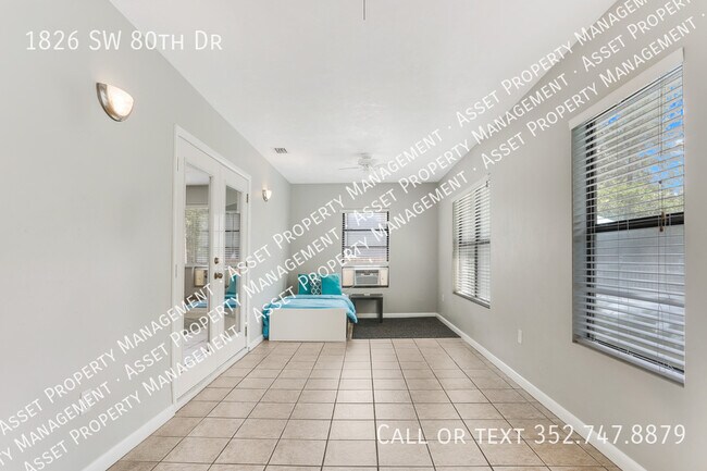 Building Photo - 1826 SW 80th Dr