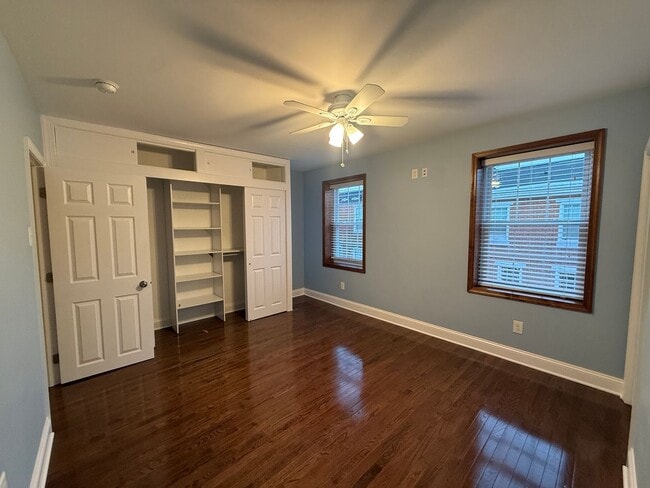 Building Photo - Charming South Philly Home in the Pennsport/Queen Village Area