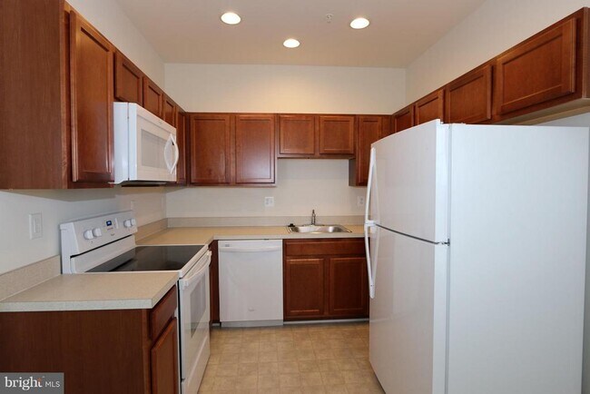 Building Photo - 3562 Worthington Blvd