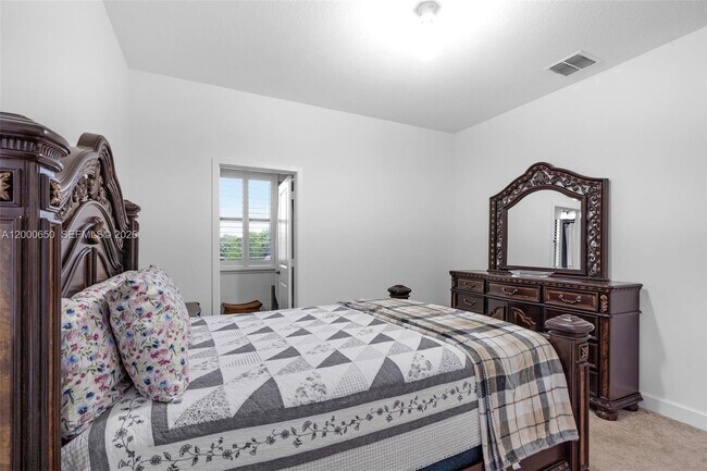 Building Photo - 5113 NW 52nd St