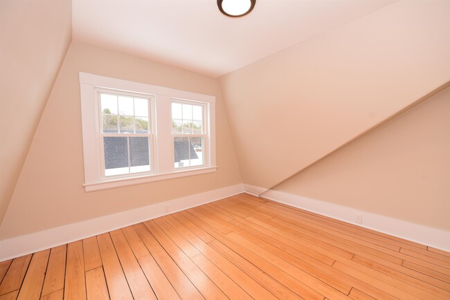 Building Photo - 2535 White Mountain Hwy