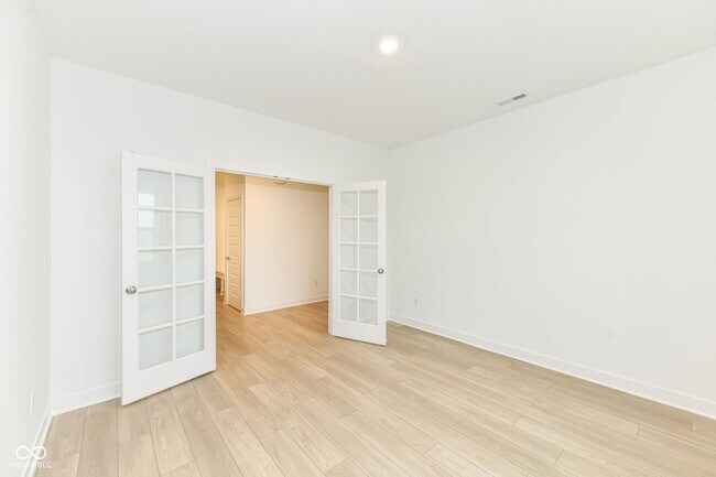 Building Photo - 16946 Daly Dr