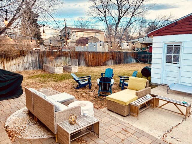 Building Photo - 6174 Otis St