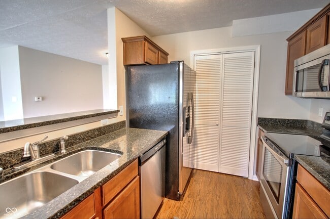 Building Photo - 11474 Clay Court