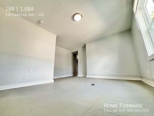 Building Photo - 236 Carlisle Ave