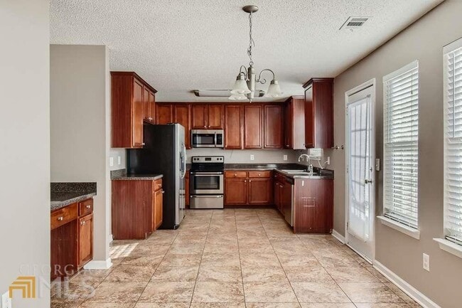 Building Photo - 145 Cotton Dr
