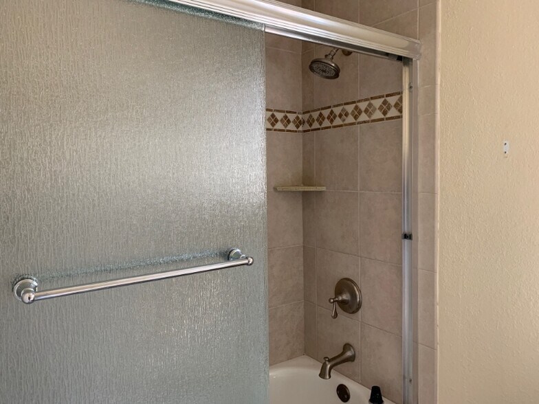 Building Photo - 3932 Harlequin Terrace