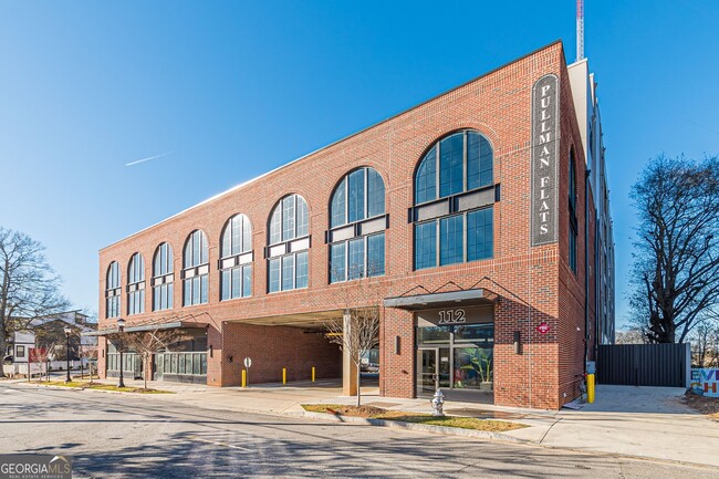 Building Photo - 112 Rogers St NE