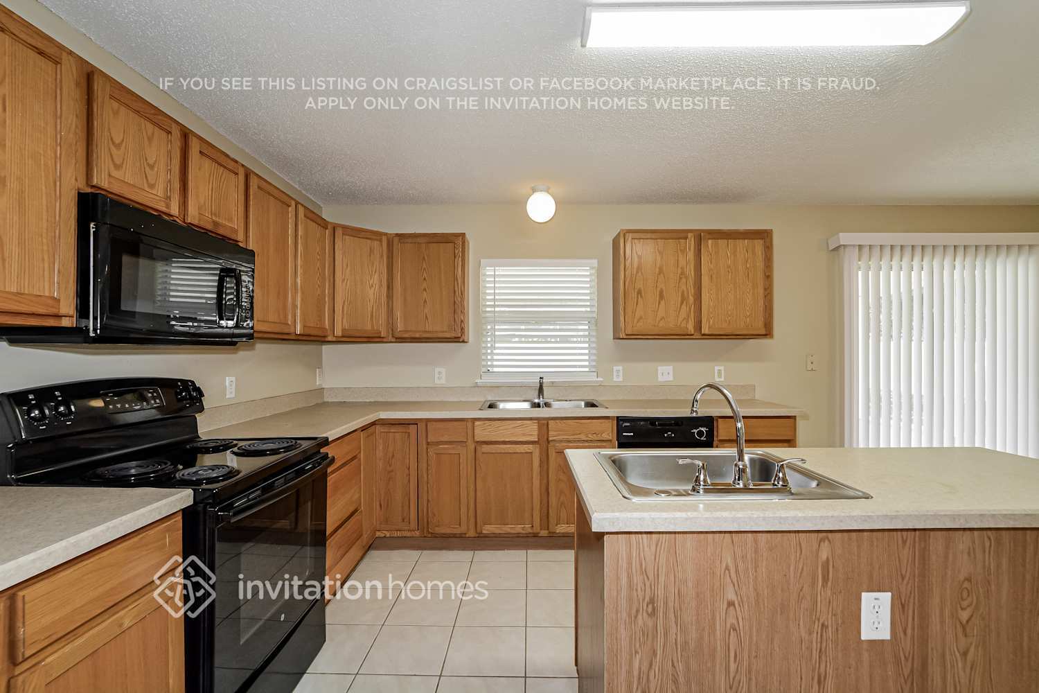 Building Photo - 1249 Stonewater Cir