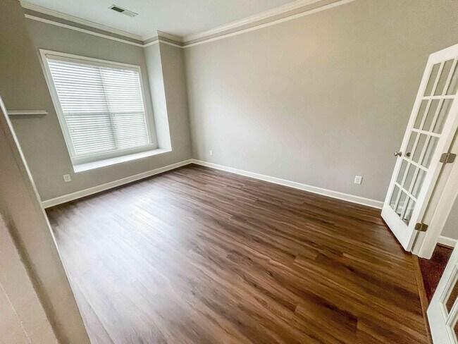 Building Photo - Kennesaw 4BR/3.5BA, Over 3700', 3-Car Garage