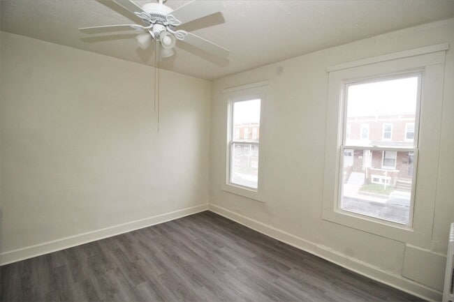 Building Photo - Nice EOG Coldstream Homestead Montebello 3bd/1ba w/ W/D! Available 6/15