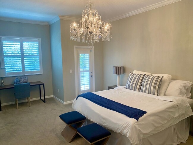 Building Photo - Citrus Park Luxury 3 Bedroom / 2.5 Bathroom Townhome Available 7/1/22