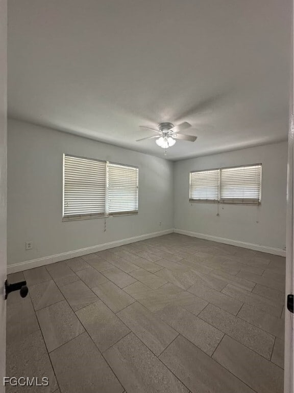 Building Photo - 305 Bougainvillea Rd W