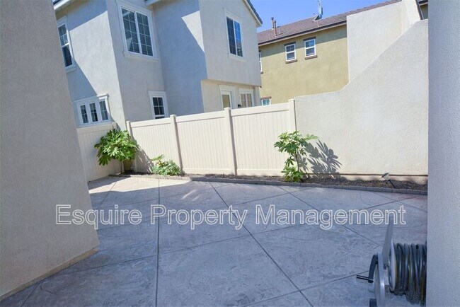 Building Photo - 3055 Nimes Ln