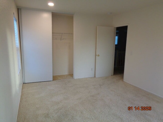 Building Photo - Large West Lancaster 2 Story Built in 2004 with 3638 sq. ft.