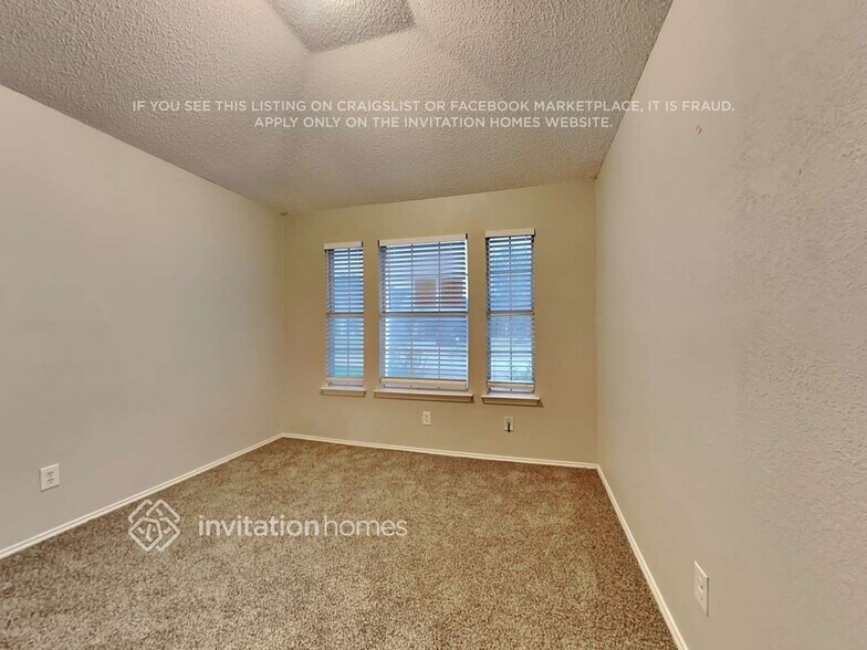 Building Photo - 4133 Scotland Dr