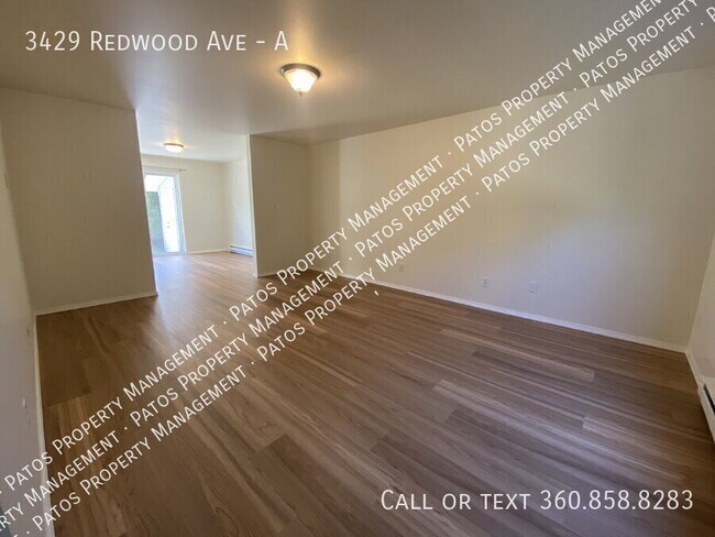 Building Photo - 3429 Redwood Ave