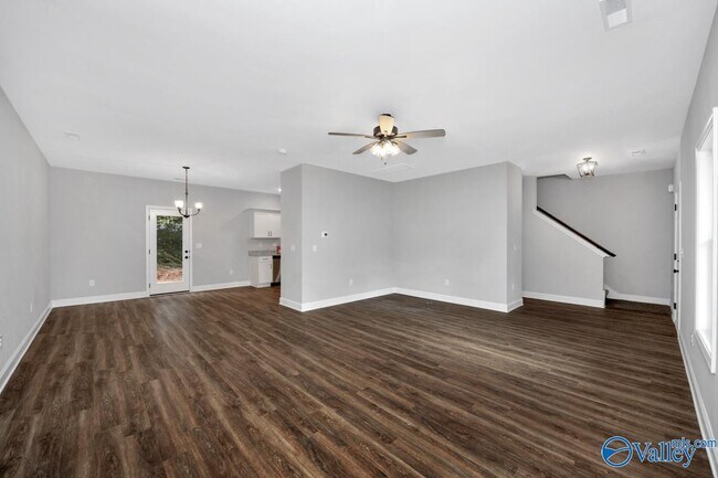 Building Photo - 1713 Golf Club Ln NW