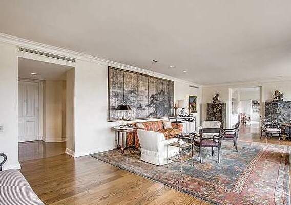 Building Photo - 4001 N New Braunfels Ave