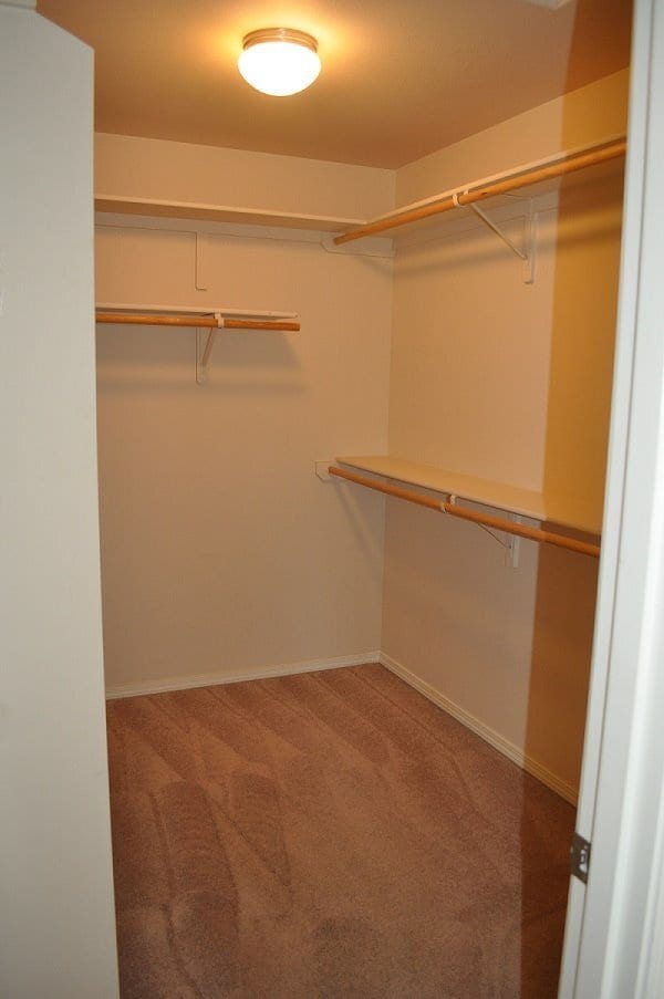 Building Photo - 3 Bedroom East Anchorage Condo!