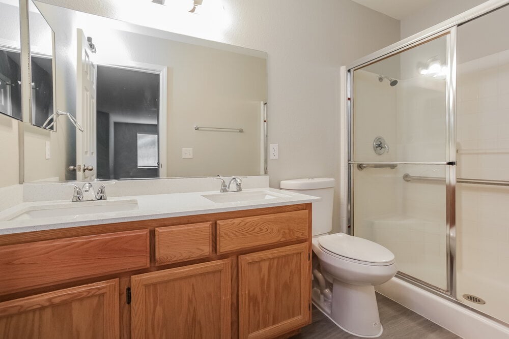 Building Photo - 7332 Backstretch Dr