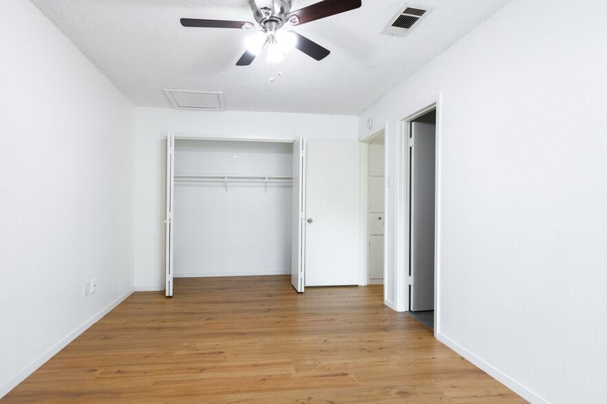 Building Photo - 706 Ramble Ln