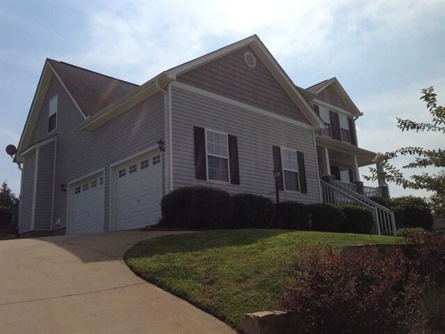 Building Photo - 156 Faulkner Circle