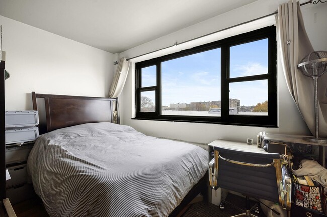 Building Photo - 6515 JFK Blvd E