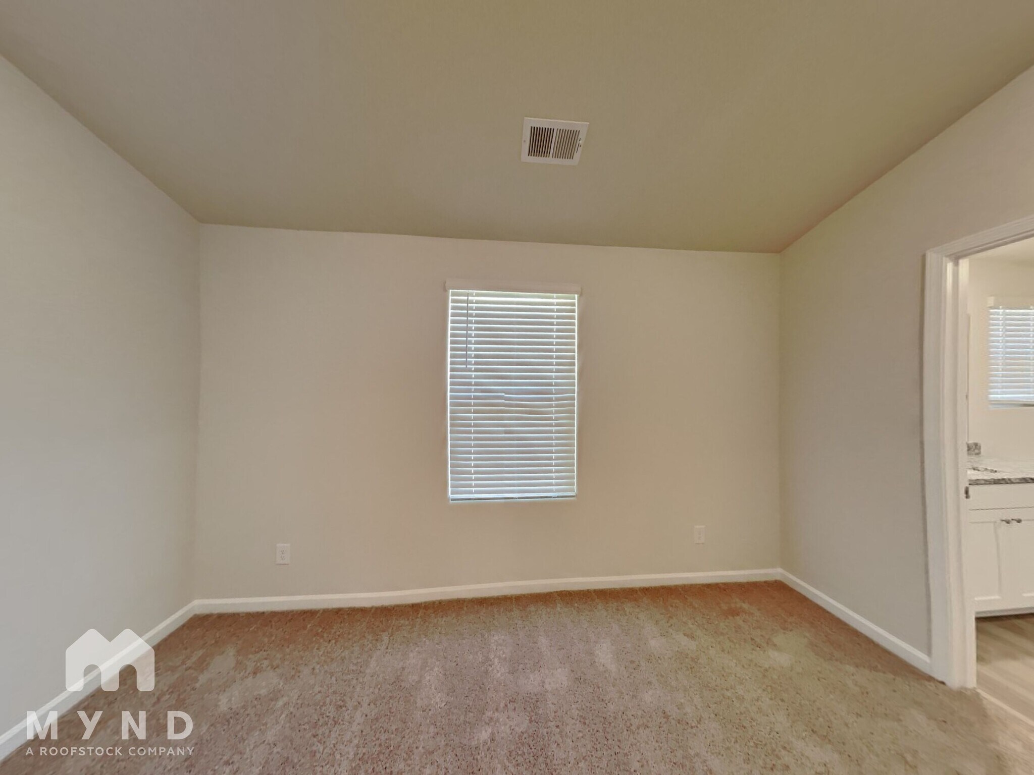 Building Photo - 326 Royal Mdw Dr