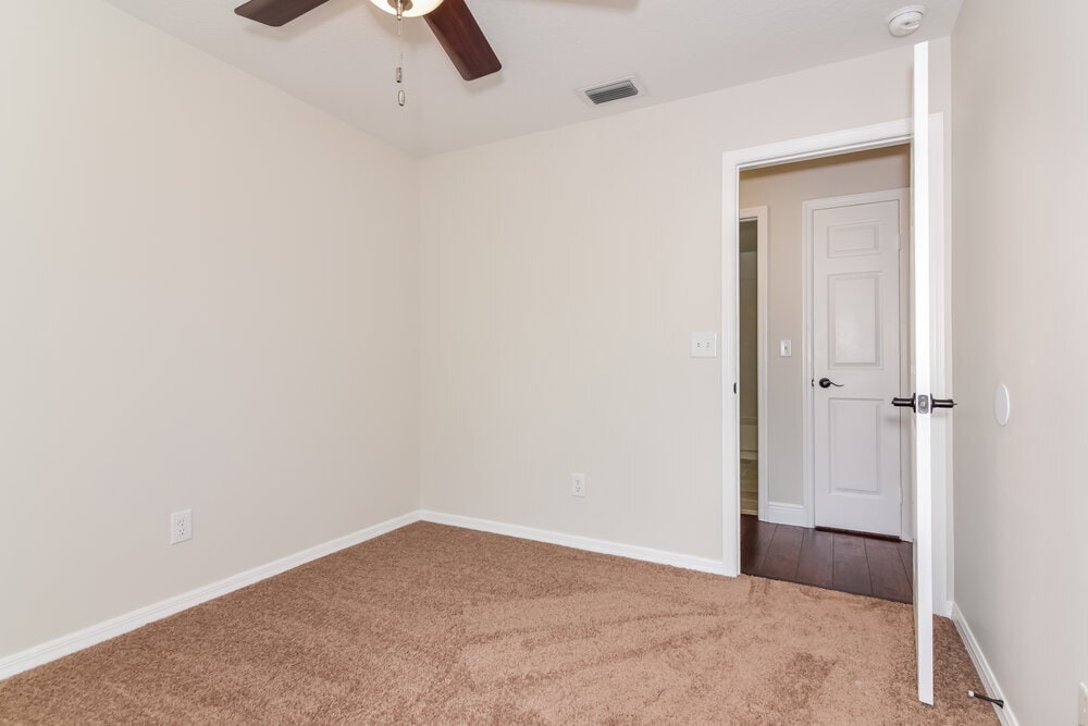 Building Photo - 538 Beth Ann St