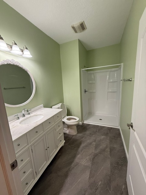 master bath - 7746 Essex Gate Dr S