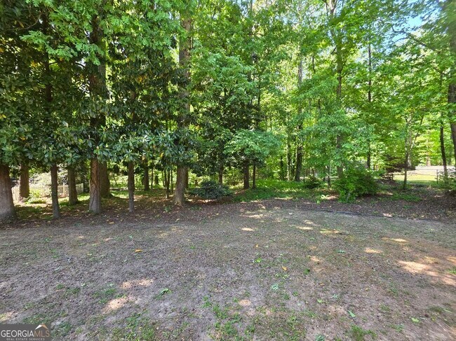 Building Photo - 136 Santolina Park