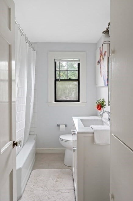 Building Photo - 24 Hereford Rd