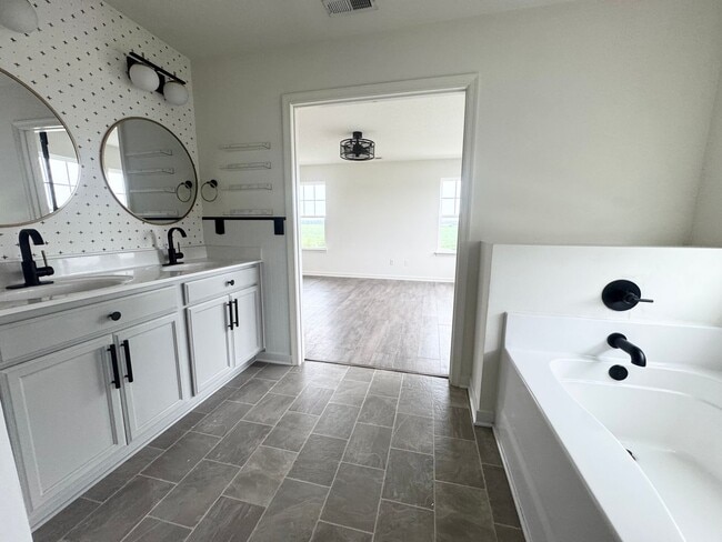 Building Photo - 3514 Great Island Ln