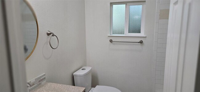 Building Photo - 5101 Meadow Creek Cove