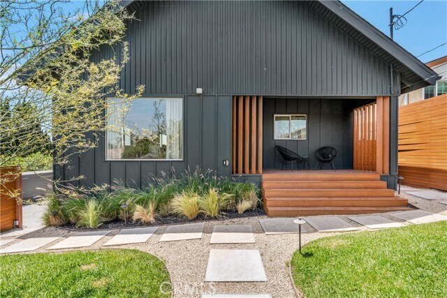 Building Photo - 2240 Ewing St