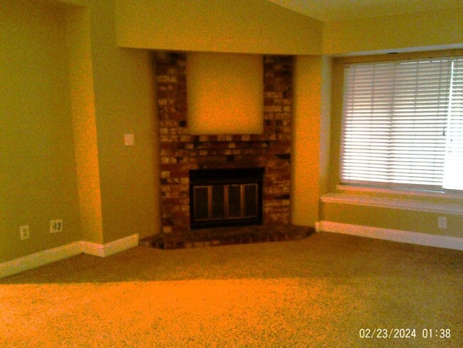 Building Photo - 8905 Gleeson Ct