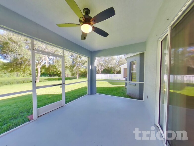 Building Photo - 3919 Day Bridge Pl