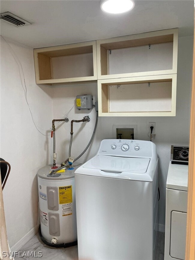 Building Photo - 2385 Naples Trace Cir