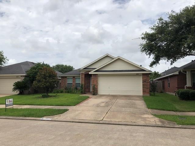 Primary Photo - 1611 Mills Pass Way