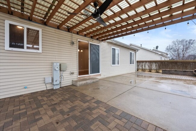 Building Photo - 1720 William Dr