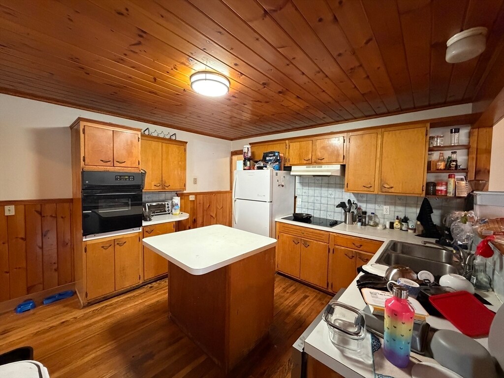 Building Photo - 91 Wallingford Rd