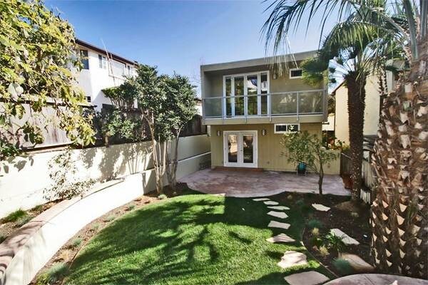 Building Photo - 1053 Oro St