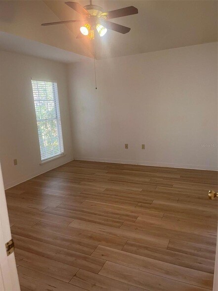 Building Photo - 5018 SW 94th St