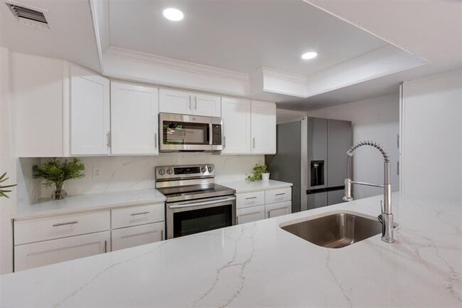 Primary Photo - 7950 NW 11th Ct