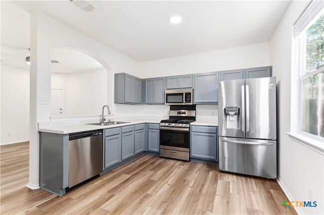 Building Photo - 14416 Lewis Carroll Ln