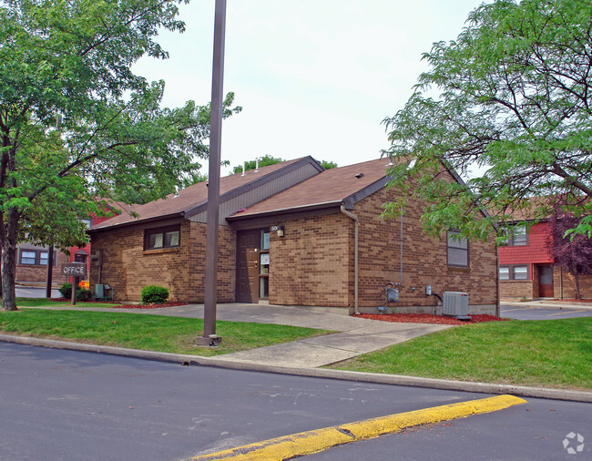 Primary Photo - Indian Trail Apartments