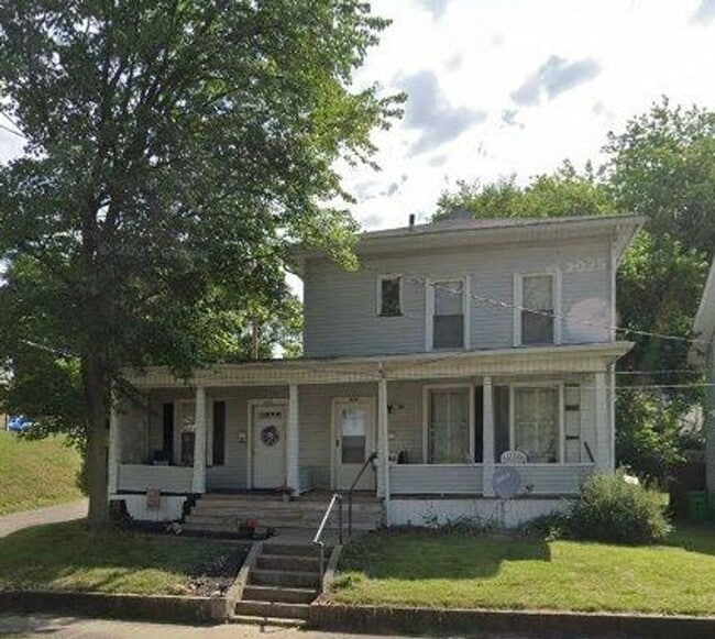 Primary Photo - 2nd St
