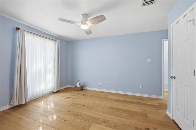 Building Photo - 835 Evergreen Ln