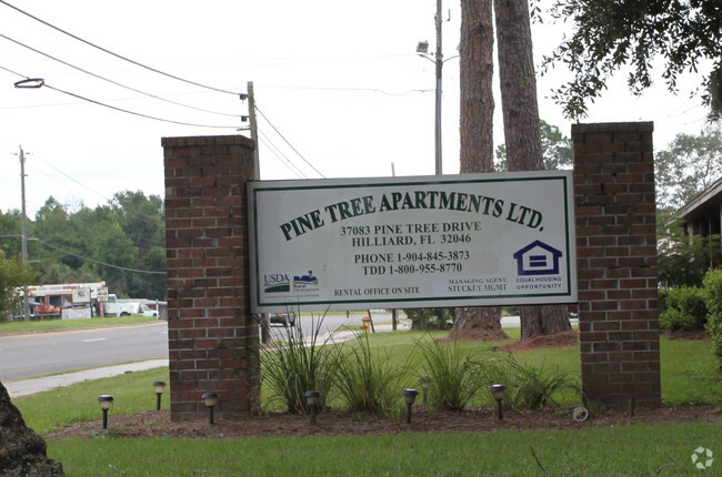 Building Photo - Pine Tree Apartments